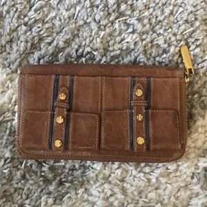 Tory Burch wallet